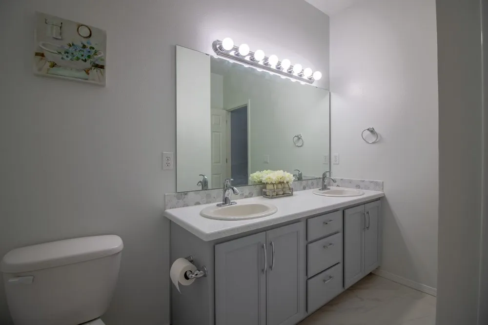 Slide of Yellow van Handyman