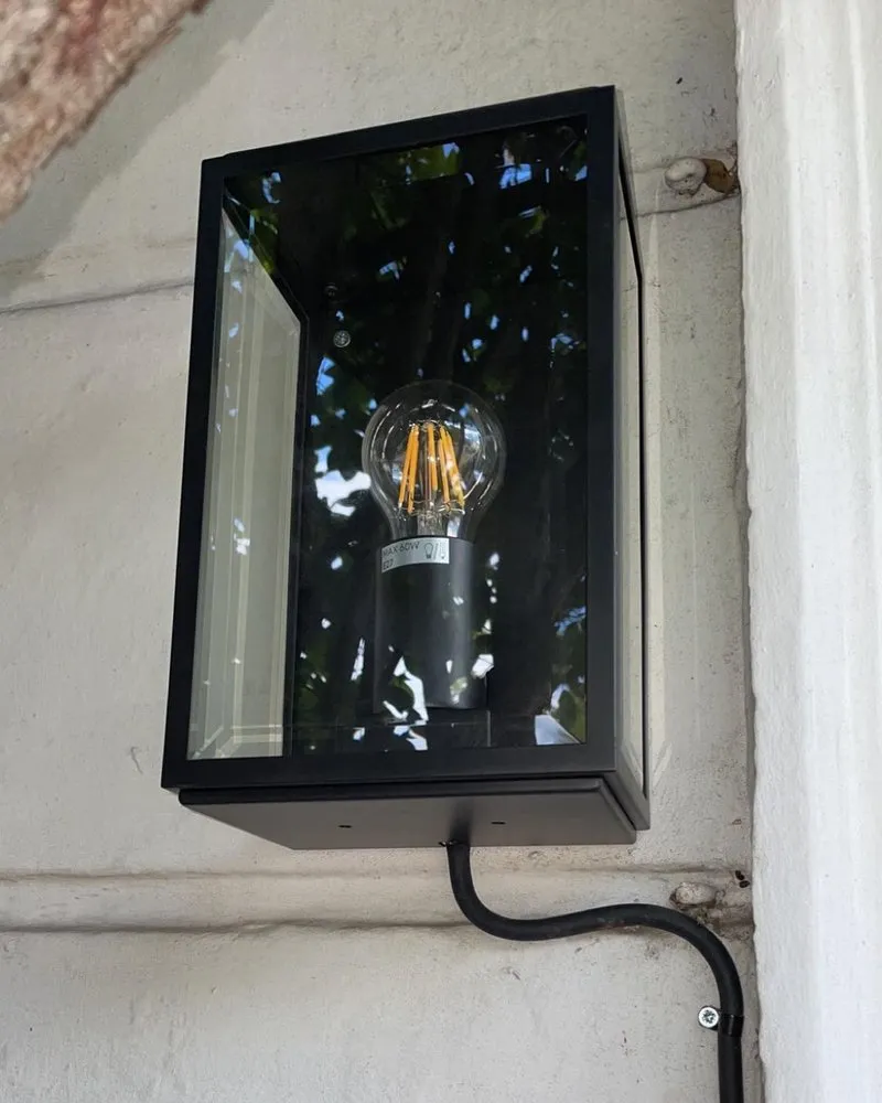 Trusted electrician providing emergency electrical service in Flushing, NY - Yellowstone Blvd Electrical Contractors
