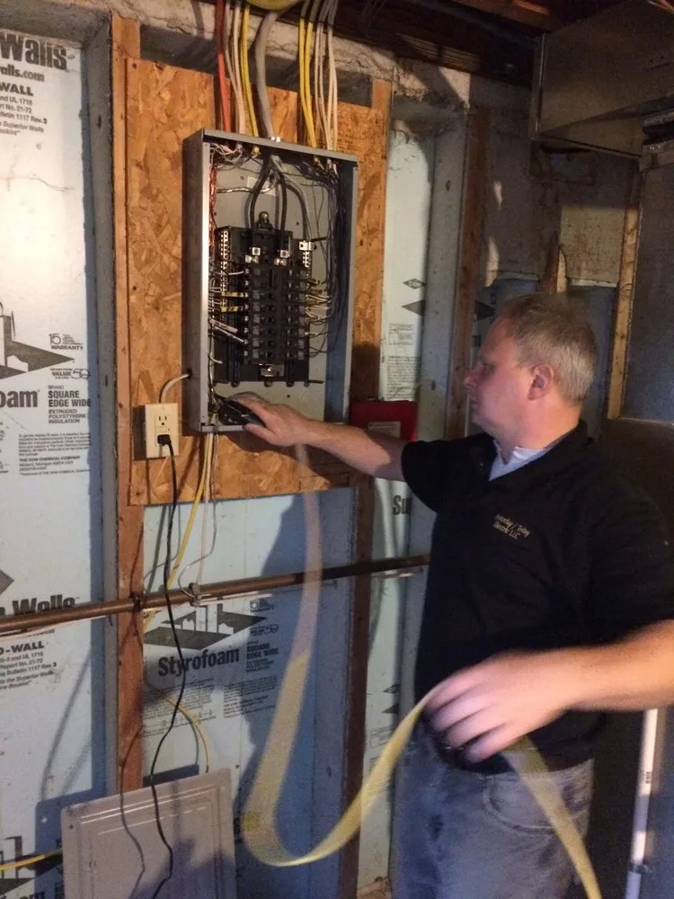 Licensed electrical service for homes in wiring installation,  by 