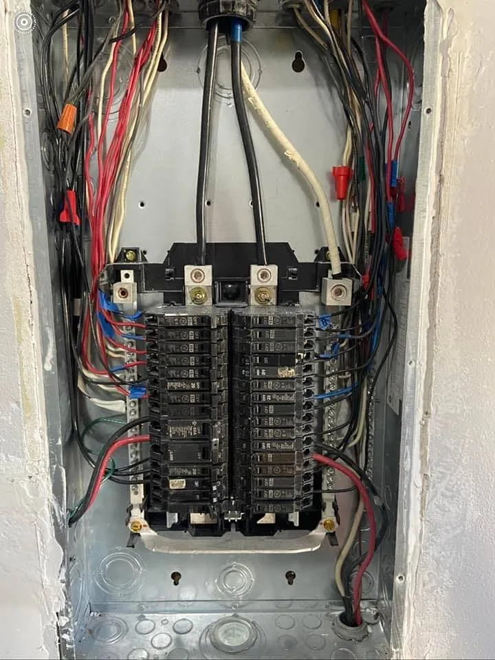 Slide of Y&G Volt Power