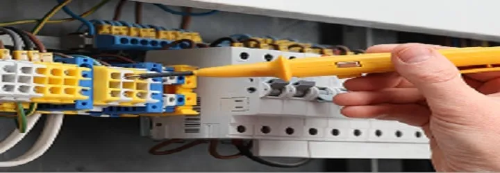 Slide of Yiannis Electric