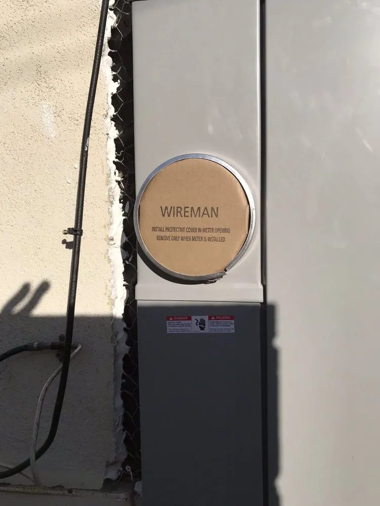 Slide of Yireh Electric