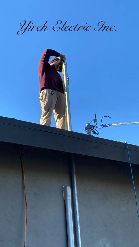 Slide of Yireh Electric