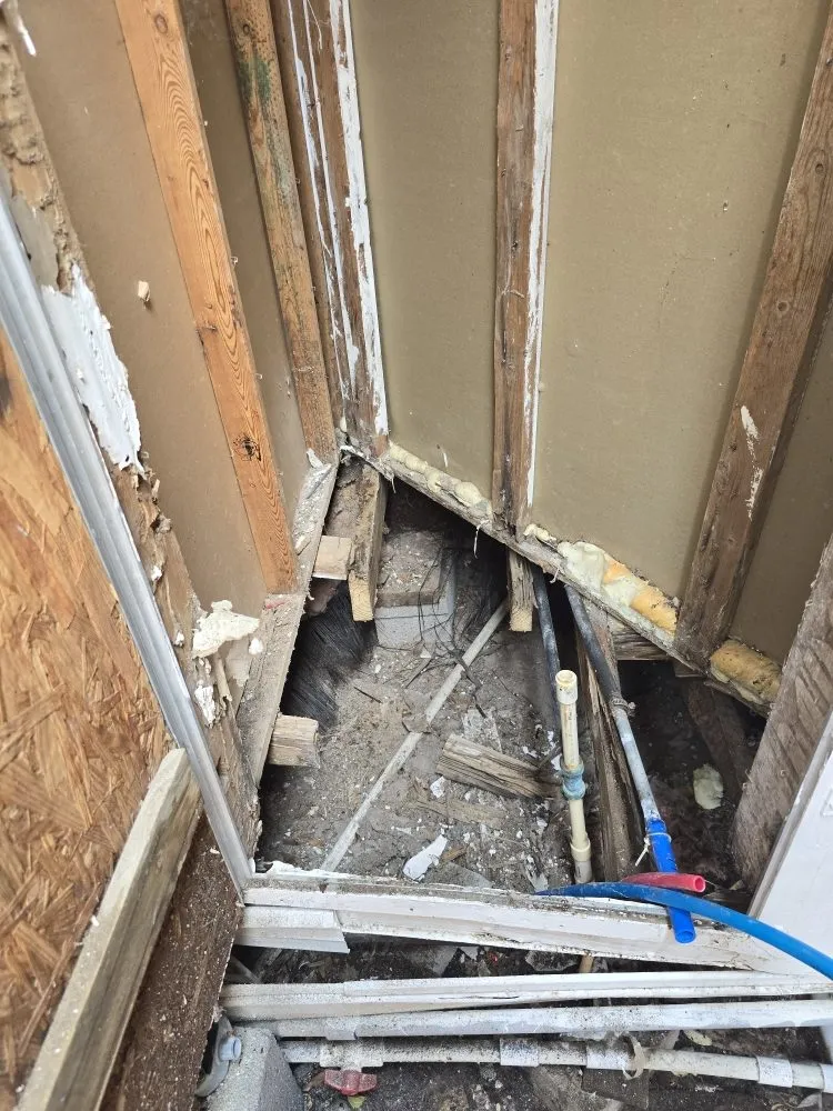 Slide of YJ Home Service