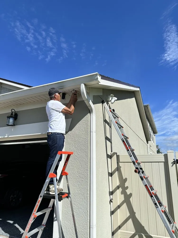 Slide of Y&L Handy Services