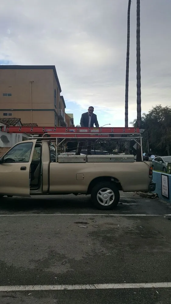 Slide of Yoak Electric