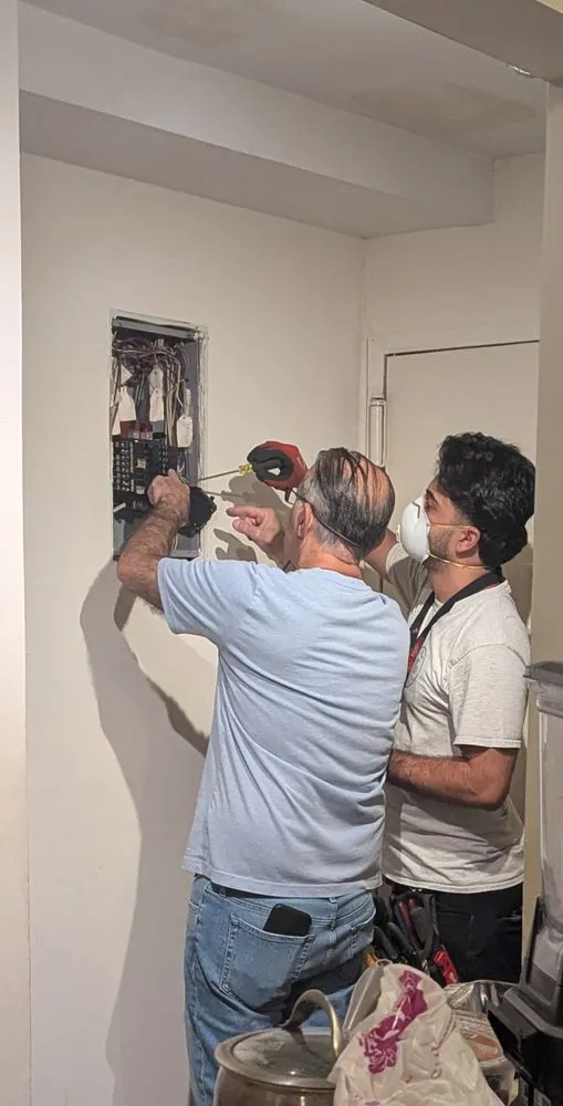 Emergency emergency electrical service in Flushing, NY by York Electrical Contractors