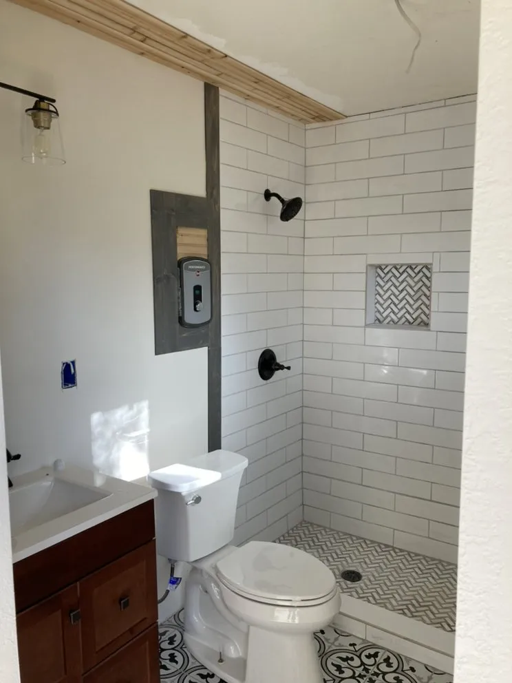 Slide of Young's Handyman Services