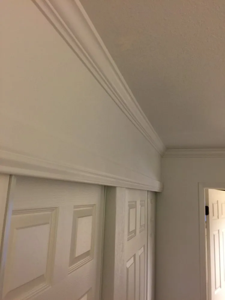 Emergency electrician providing outlet and switch repair in ,