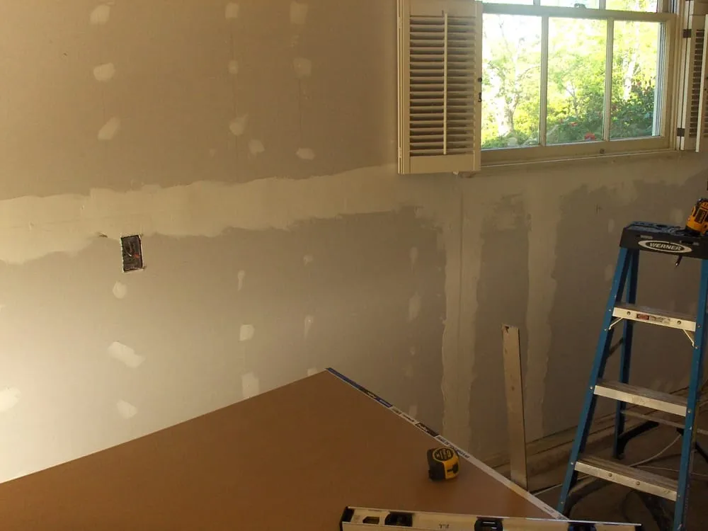 Slide of Your Handyman