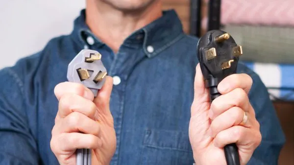 Your High Pro Men Logo