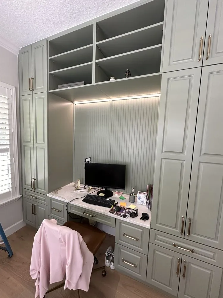 Affordable electrician providing wiring installation in , 