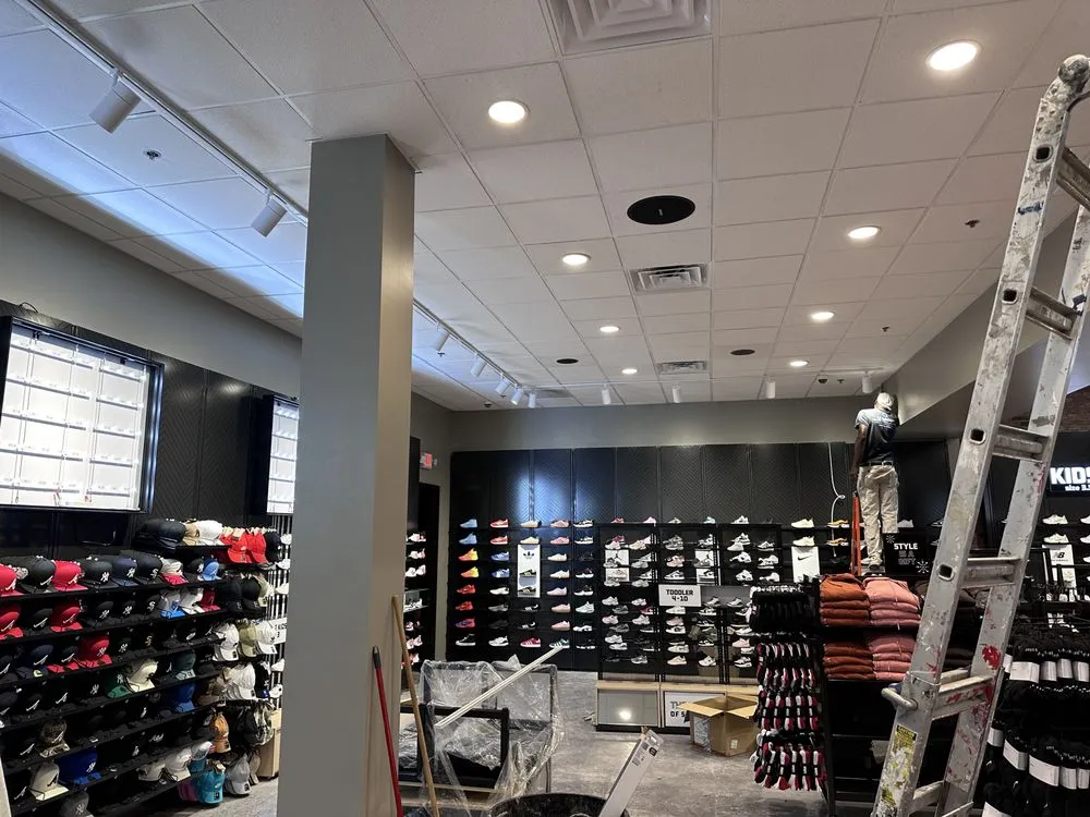 Slide of YSW Lighting & Electrical Services