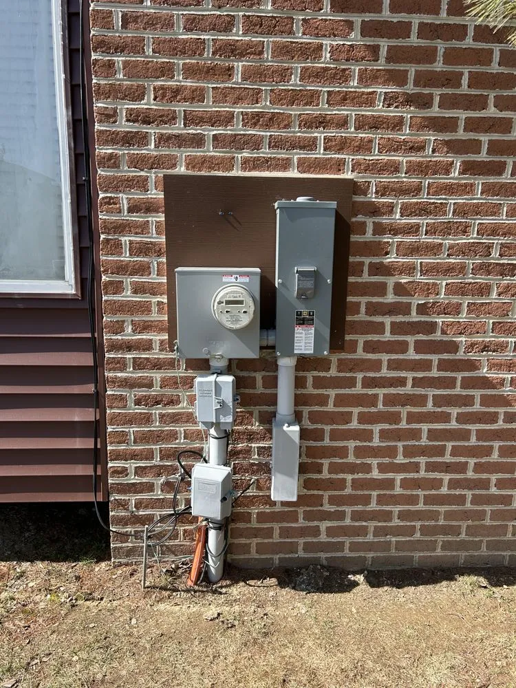 Slide of Yunk Electrical Works