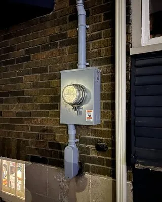 Yuri's Licensed Electricians Logo