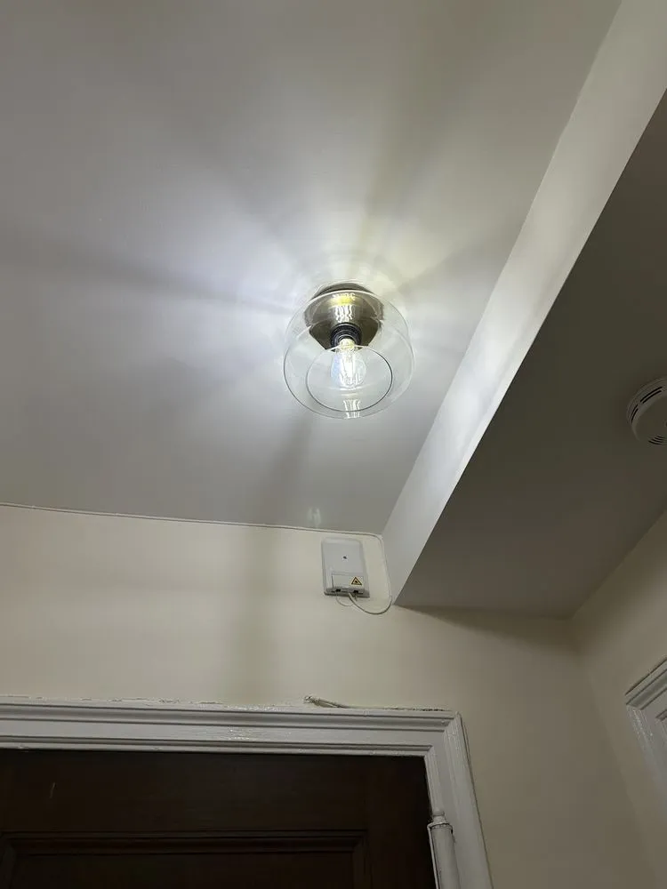 Slide of Yuriy Handyman