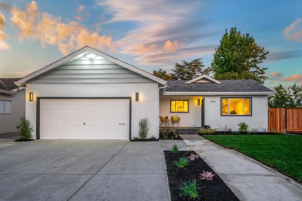 Slide of Z Design Construction