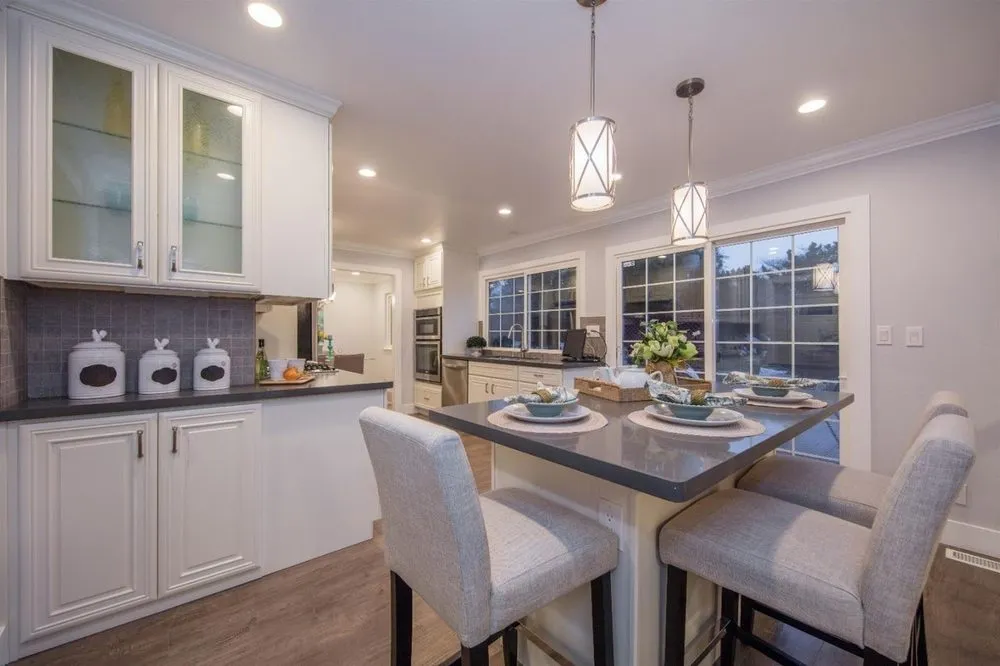 Slide of Z Design Construction