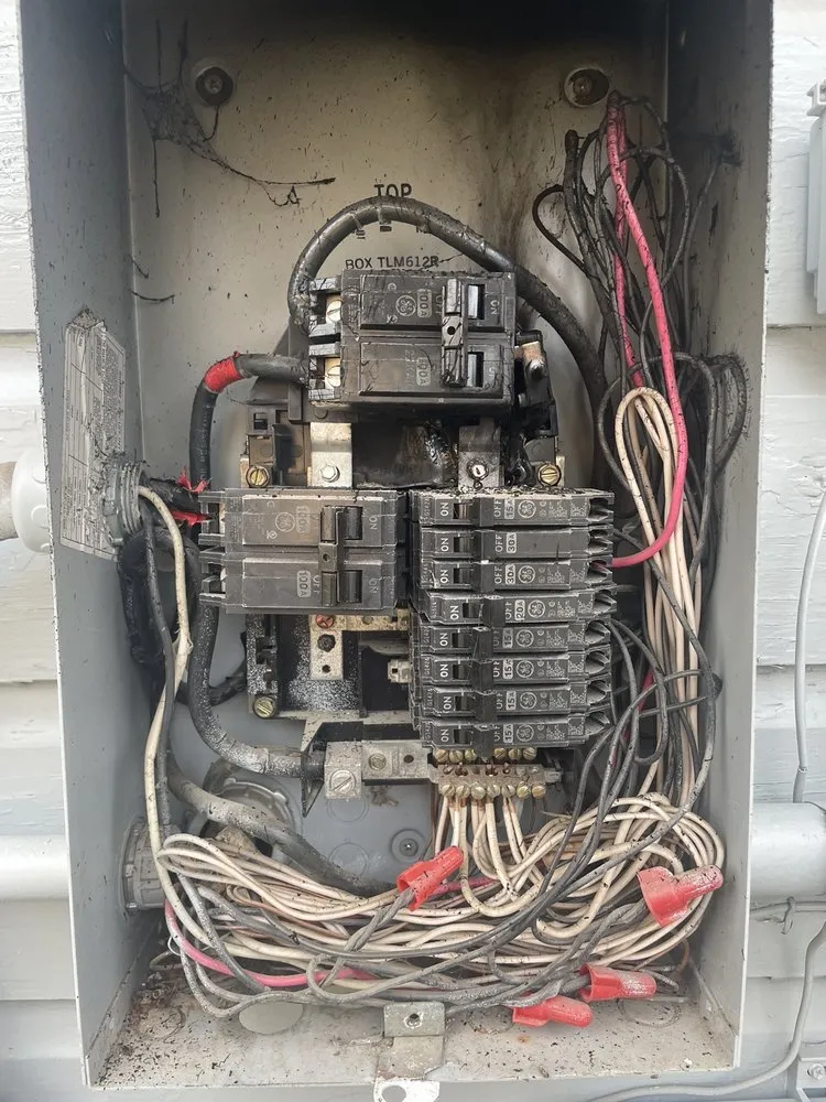 Slide of Z Tex Electrical Services