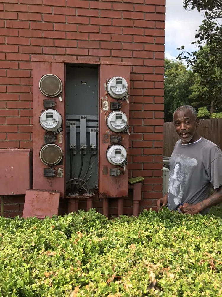 Slide of Zacks Plus Electric