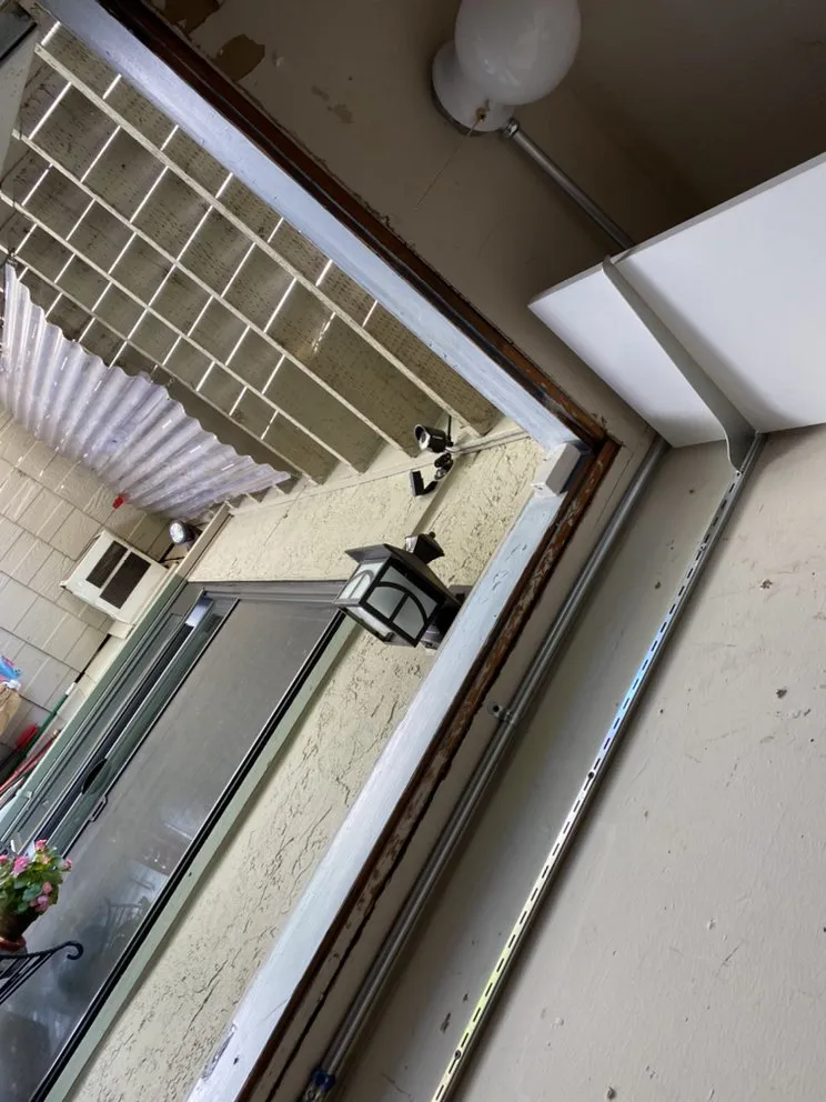 Slide of Zair Electric