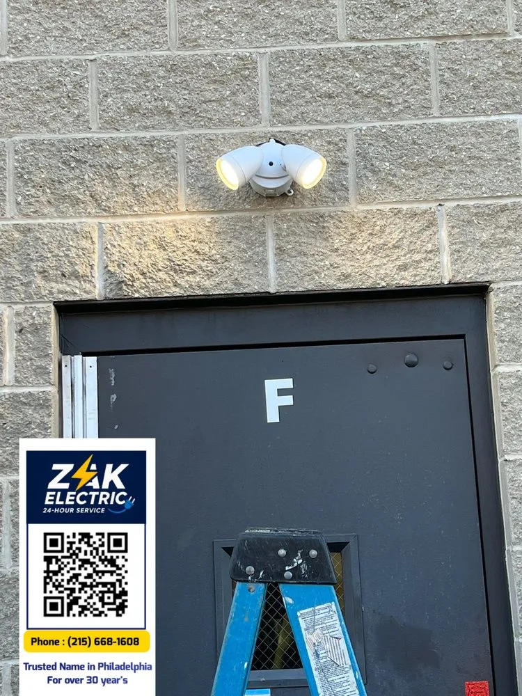Expert outlet and switch repair service in ,  - Zak Electric