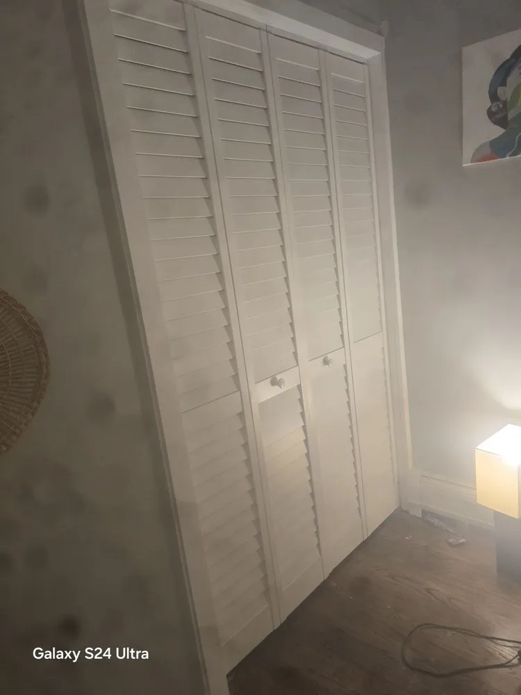 Slide of Zambrano contrucion and maintenence