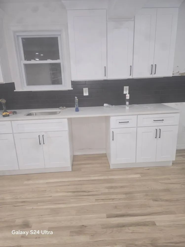 Slide of Zambrano contrucion and maintenence