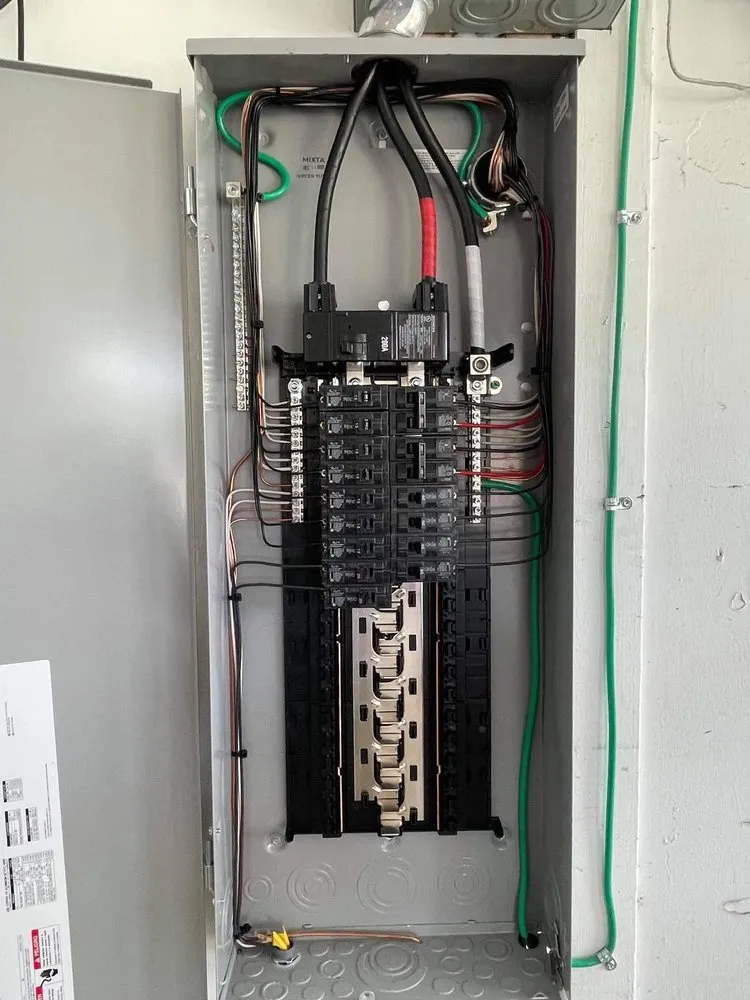 Slide of Zamora 7 Electric