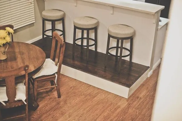 Zamora Construction Logo