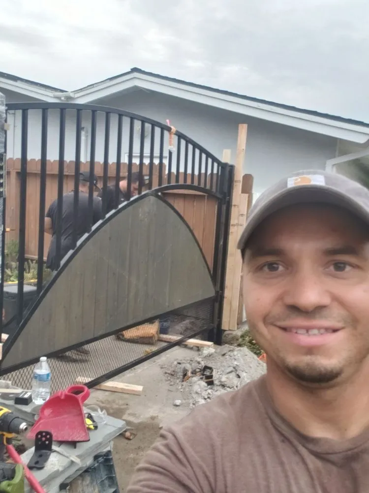 Slide of Zamudio Electric