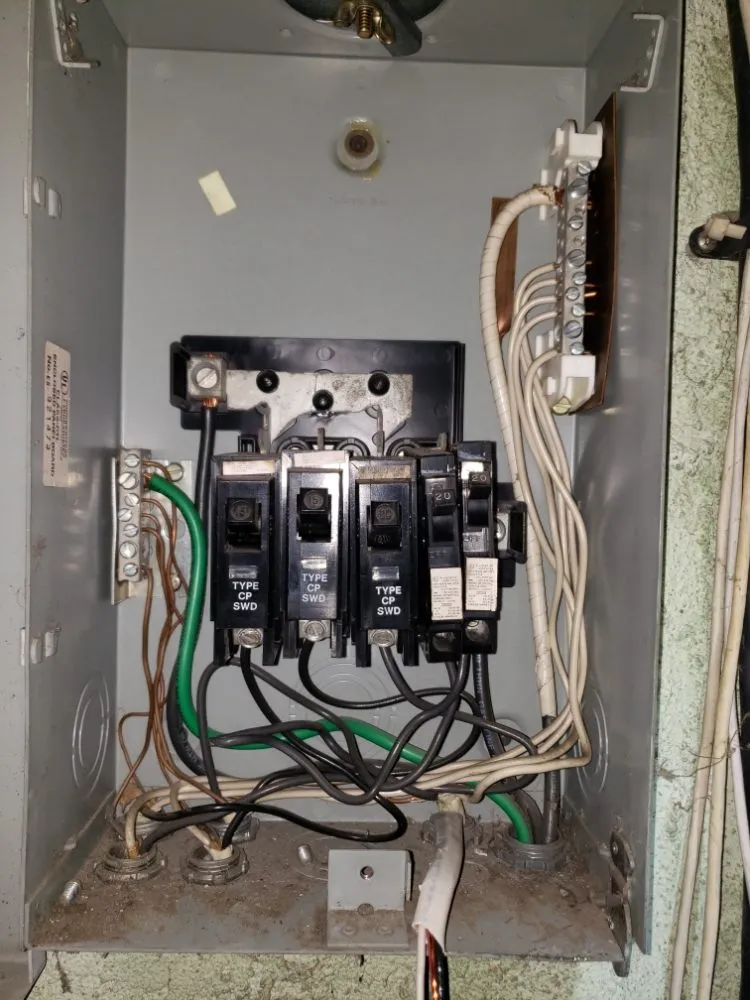 Slide of Zamudio Electric