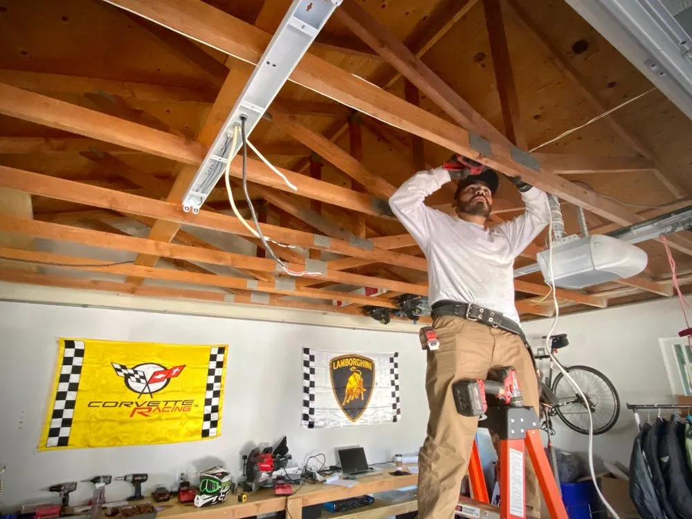 Slide of Zana Electric