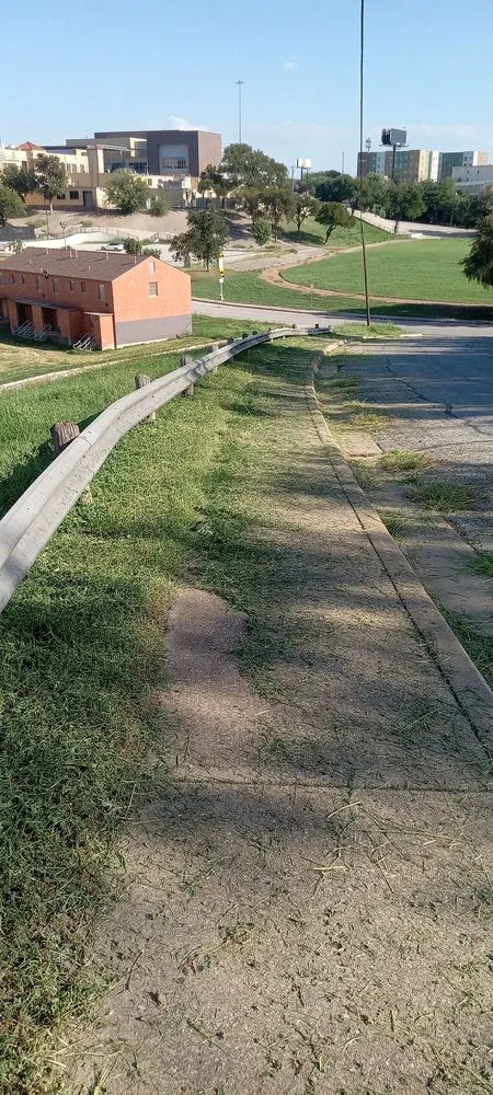 Slide of Zanzen's Handyman