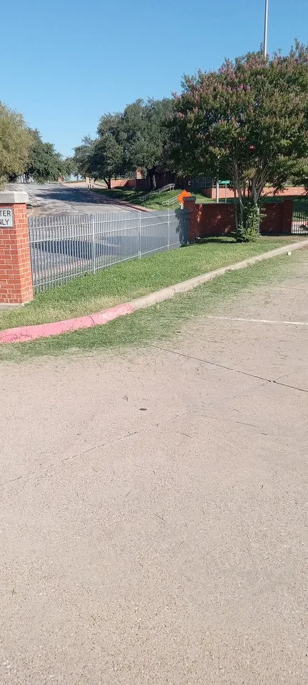 Slide of Zanzen's Handyman