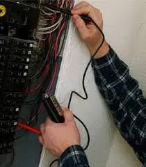 Affordable electrician providing emergency electrical service in South Richmond Hill, NY - Zapata Electric Contractors