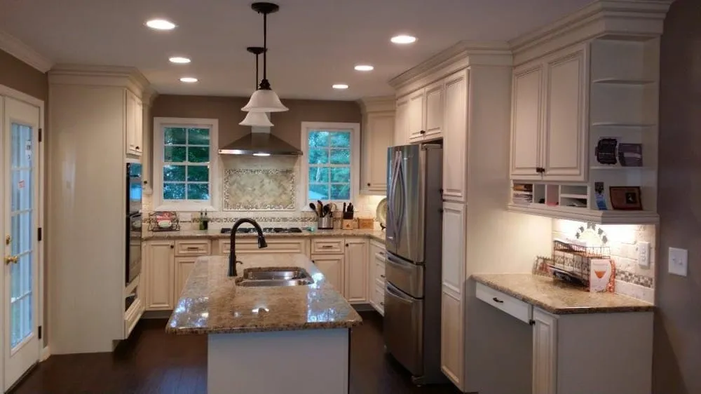 Slide of Zar Electric