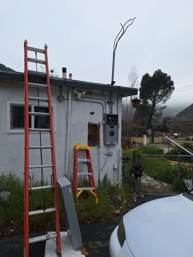 Slide of Zaragoza Electric