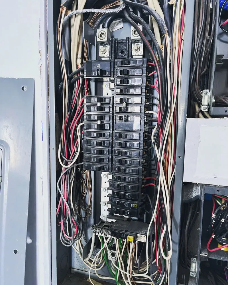 Slide of Zeets Mobile Mechanics