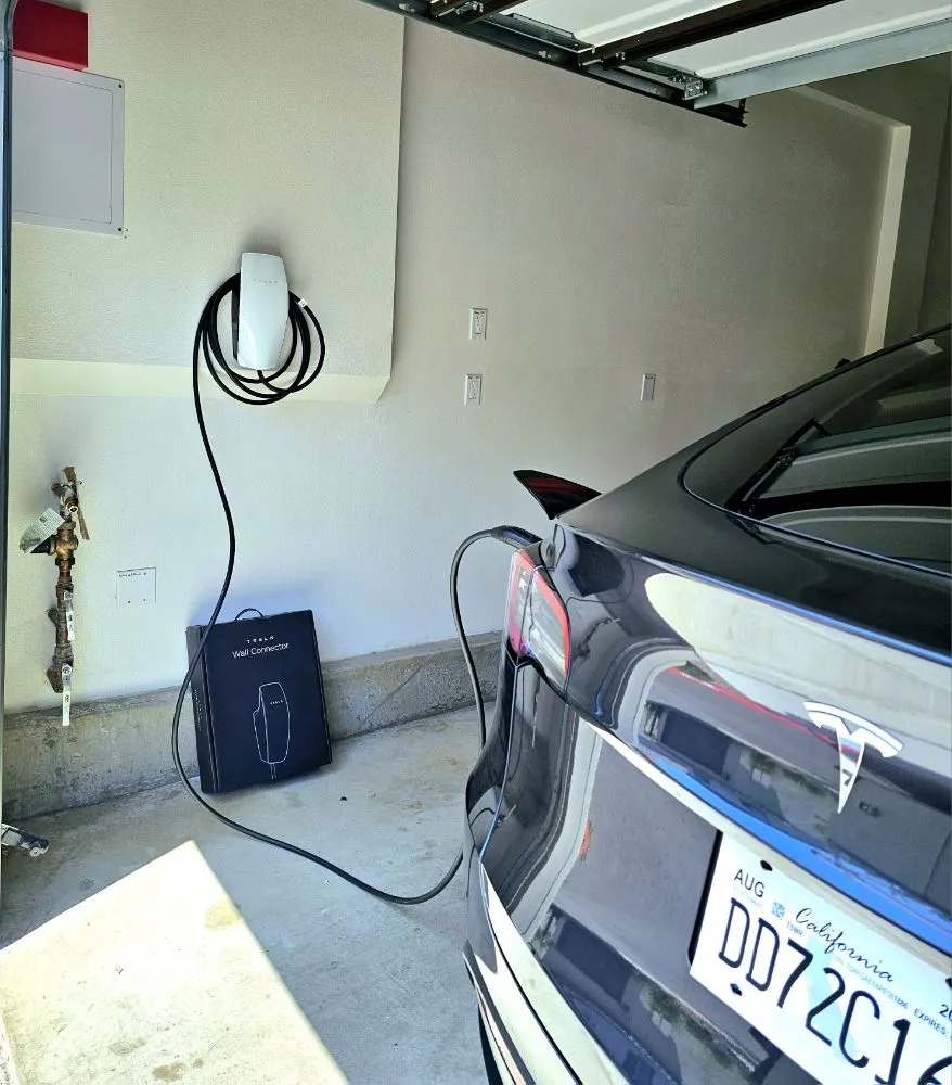 Slide of Zel Electric