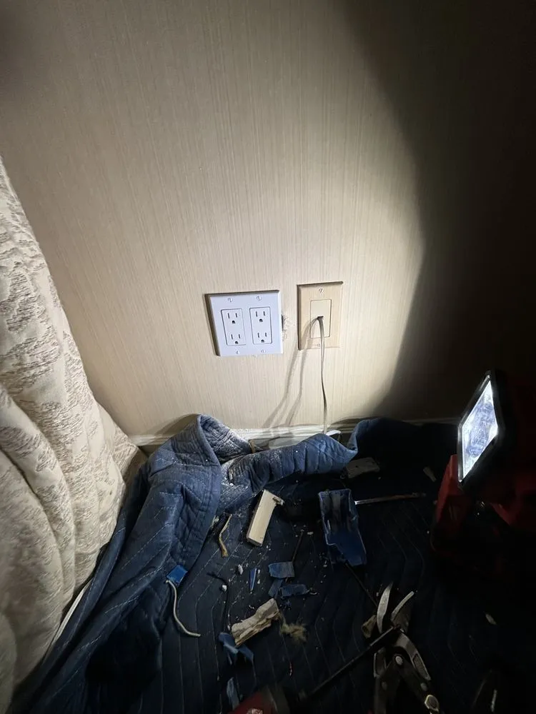 Slide of Zepeda Electric