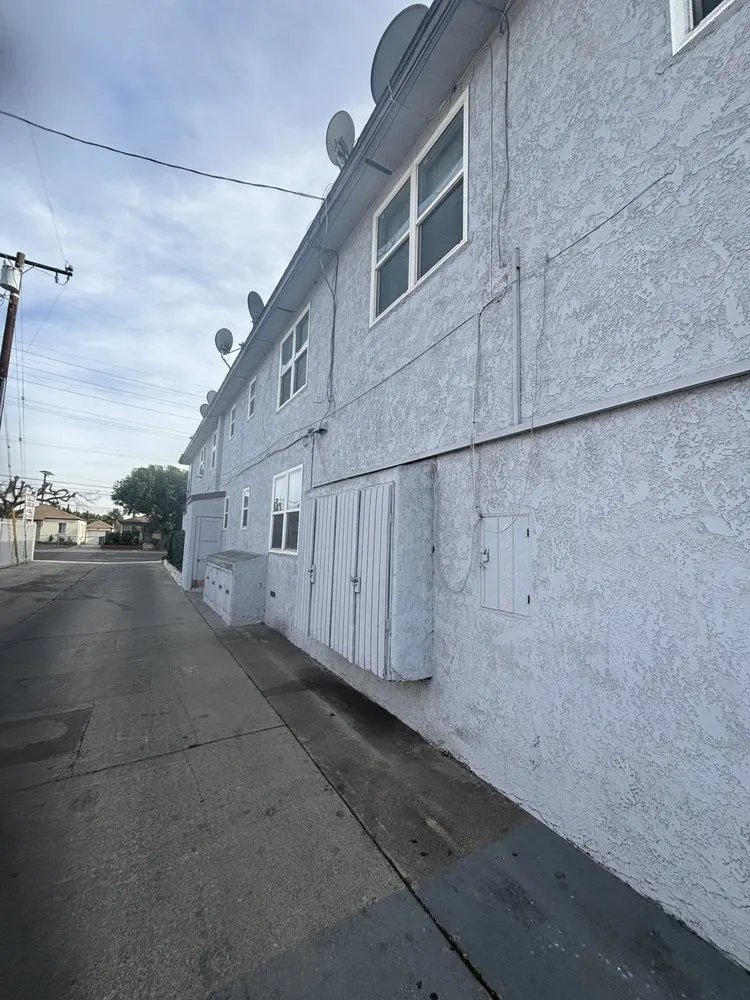 Slide of Zepeda Electric