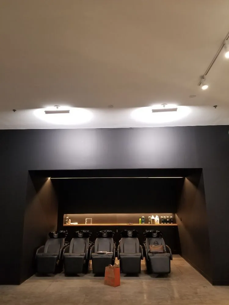 Slide of Zest Electric