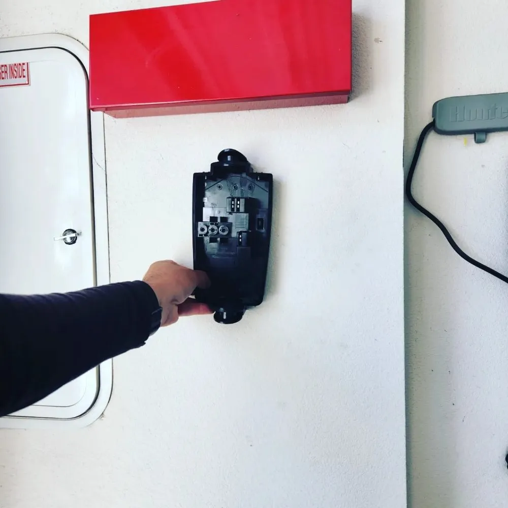 Slide of Zeus Electric and Security