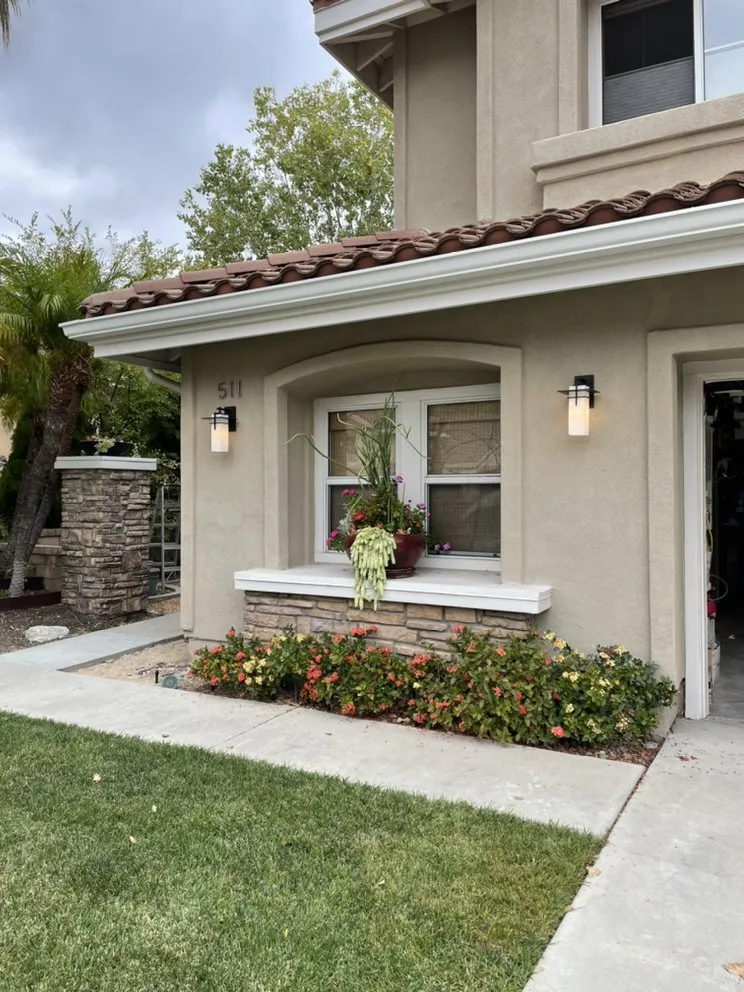 Slide of Zeus Electric