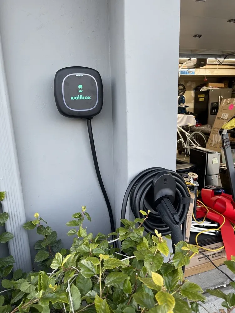 Slide of Zeus Electrical Services