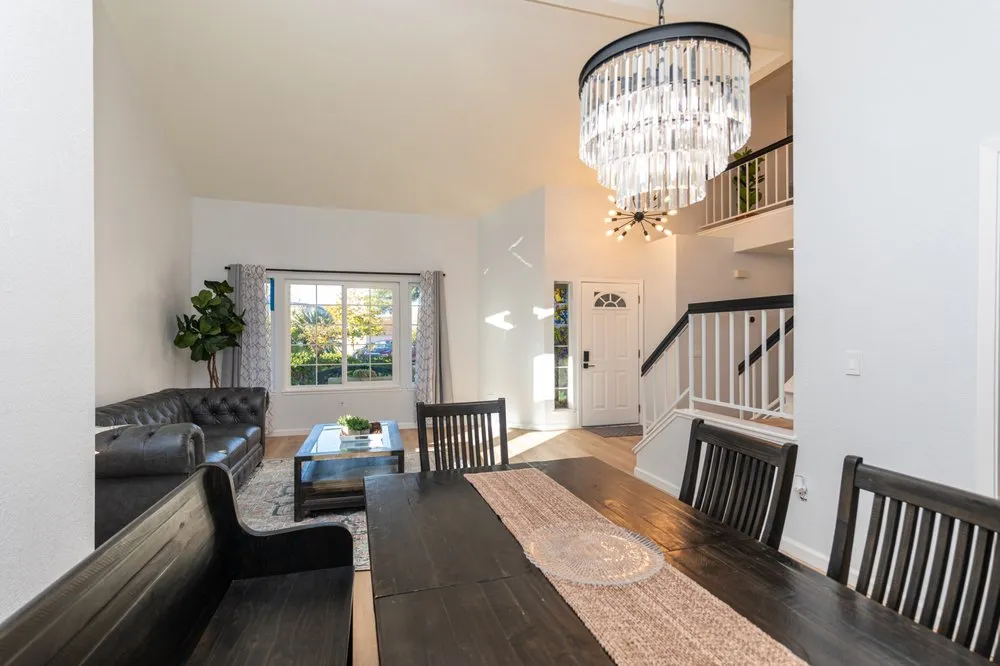 Slide of ZeusElectric925