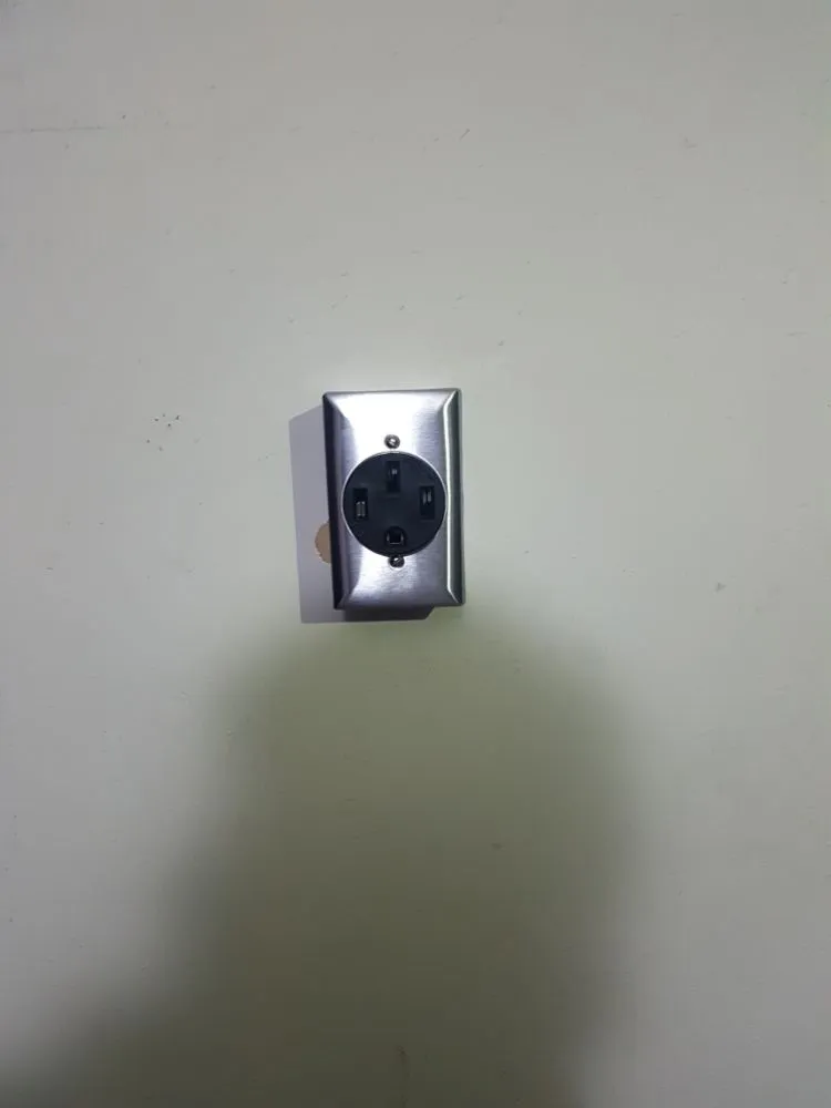 Slide of Zeuz Electric