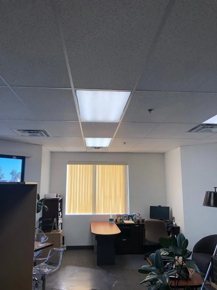 Slide of Zeuz Electric