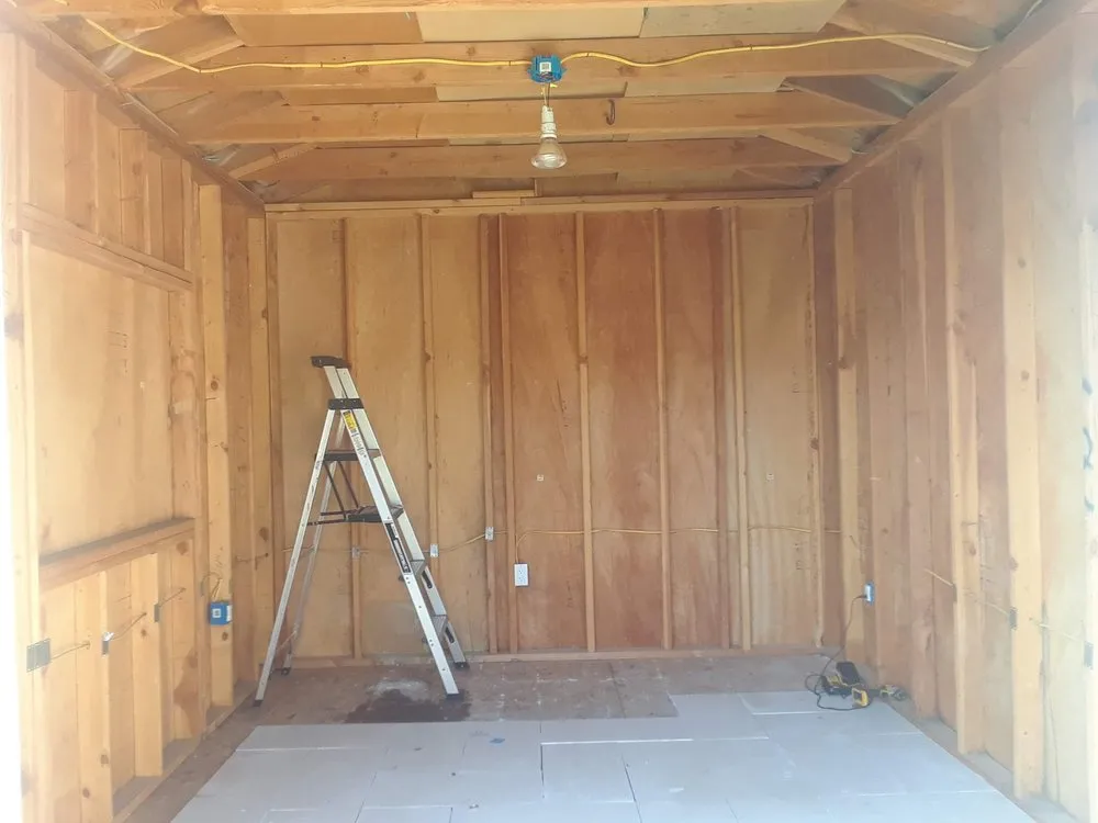 Slide of Zihuas Handyman Services